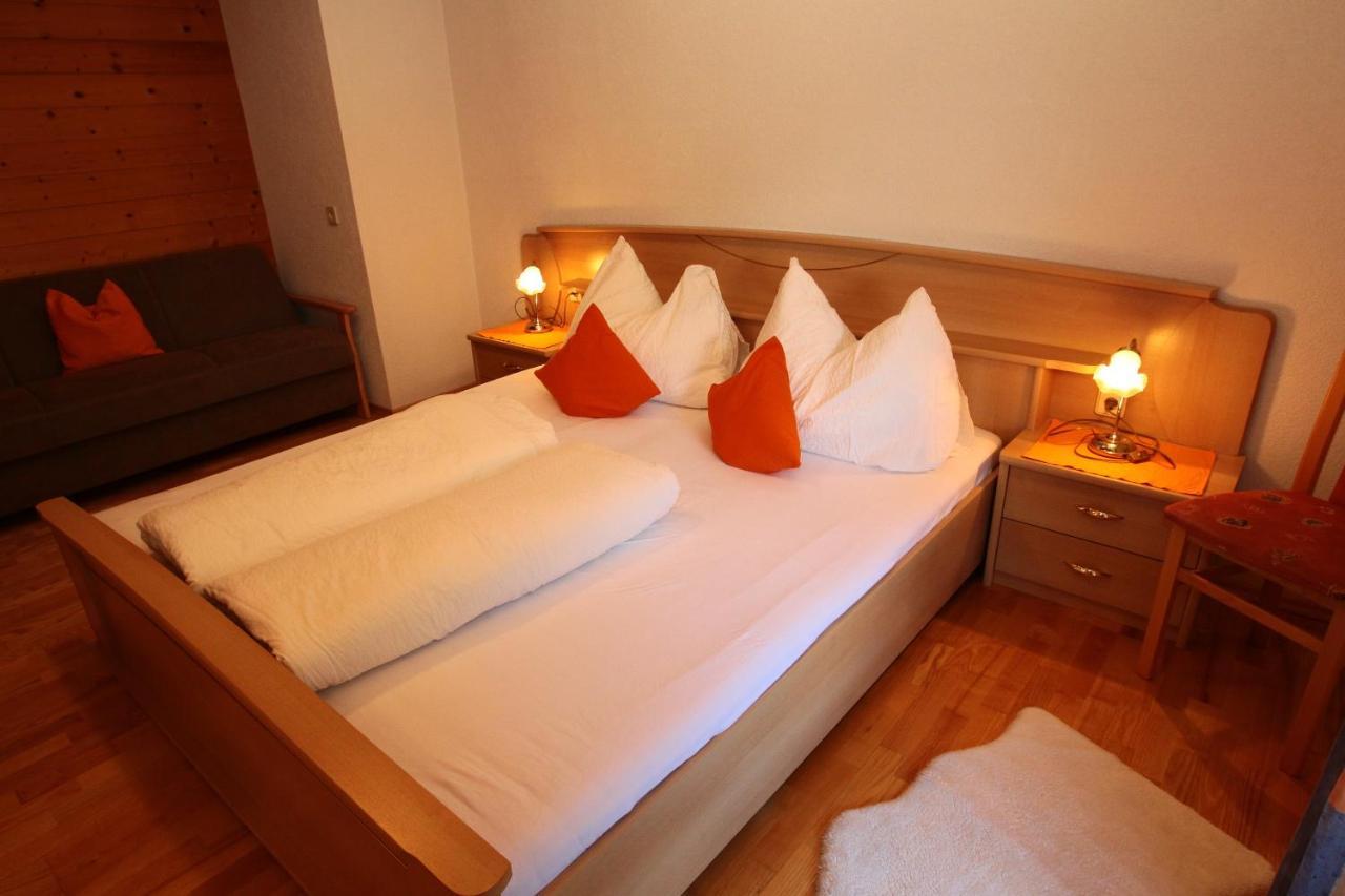 Apartments Scherer Obertilliach Bagian luar foto